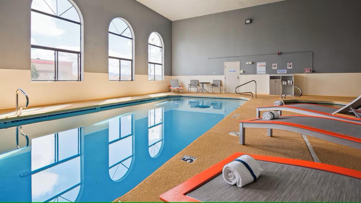 Surestay Hotel By Best Western Грантс Екстериор снимка